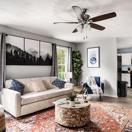 Modern Decor, Hot Tub, Fire Pit & River Access! Luray Extérieur photo