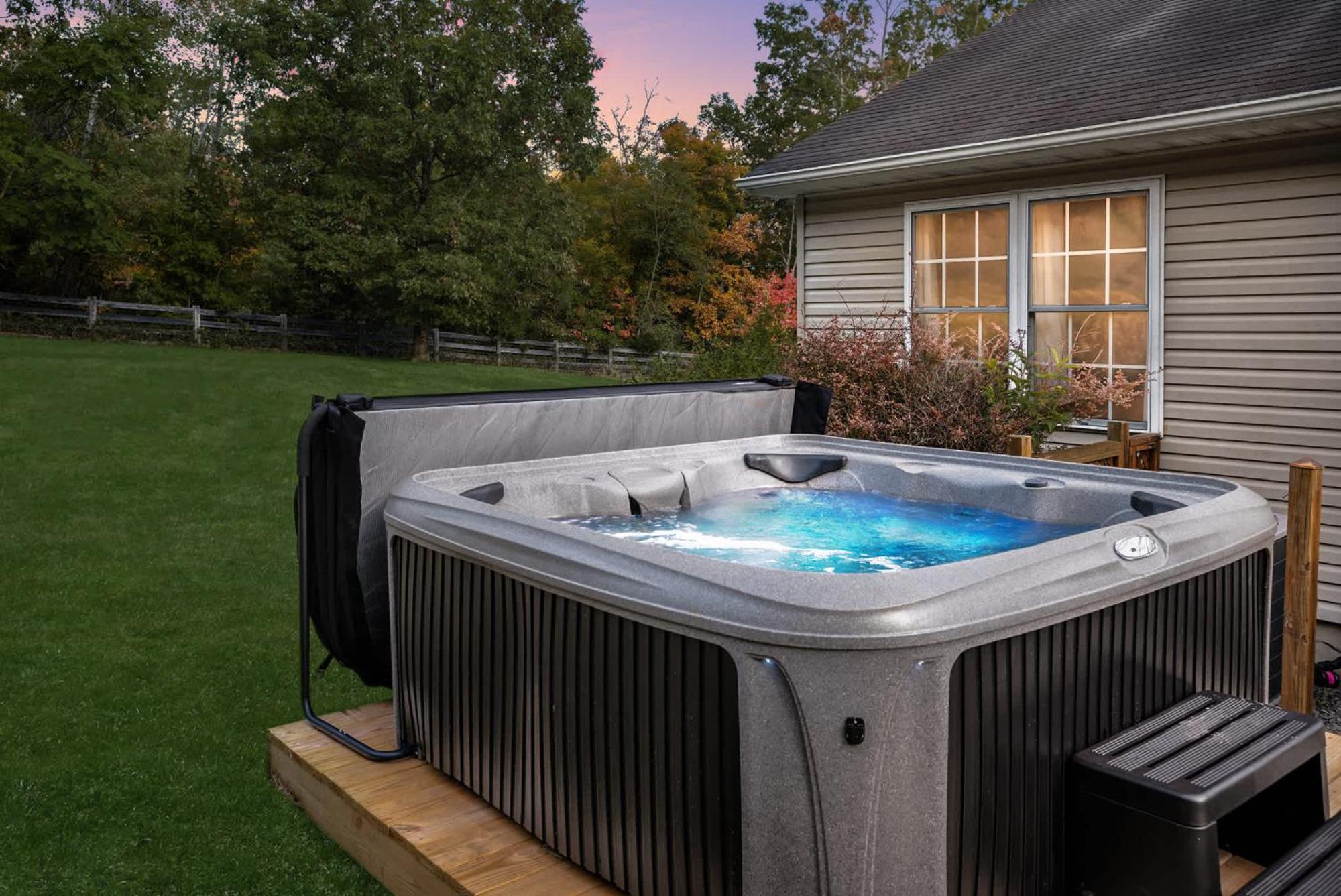 Modern Decor, Hot Tub, Fire Pit & River Access! Luray Extérieur photo